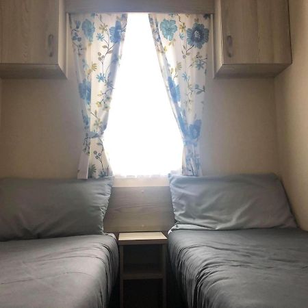 Spruce Deluxe Holiday Home Mablethorpe Eksteriør billede
