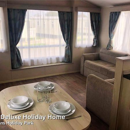 Spruce Deluxe Holiday Home Mablethorpe Eksteriør billede